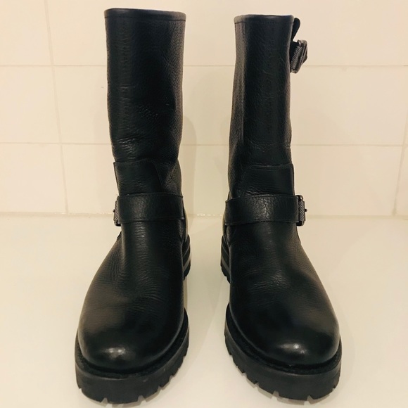 Frye - Vanessa 6” Shearling Lined Boots - Picture 2 of 13